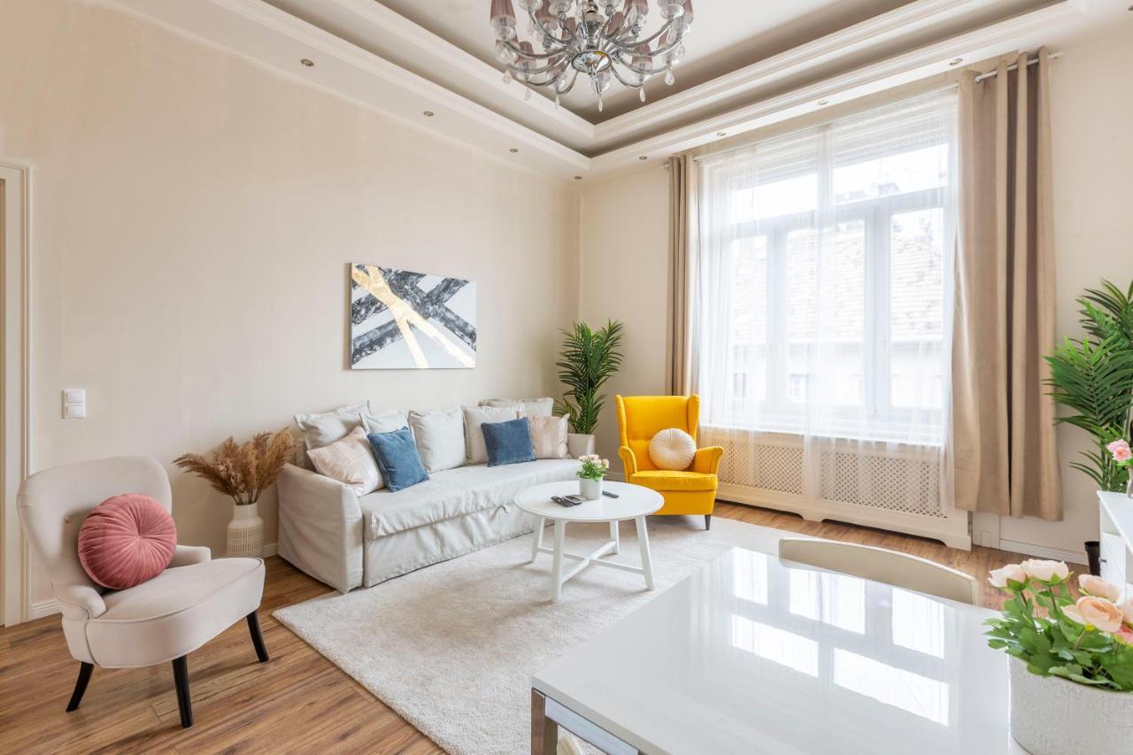 Luxurious In Liszt Ferenc Square Apartamento