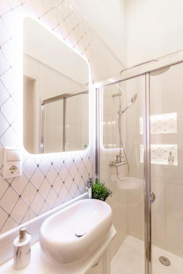 Apartamento Luxurious In Liszt Ferenc Square *